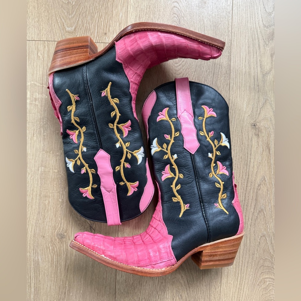 Los Altos Boots Pink Black Floral Embroidered Western Genuine Crocodile Size 7